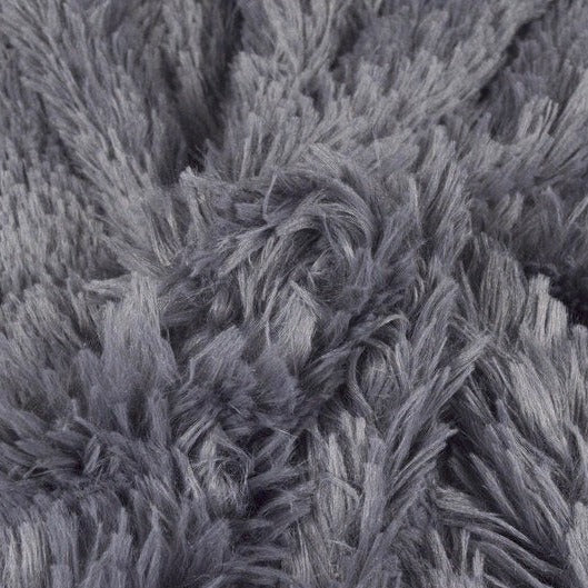 MØRKEGRÅ LANGHÅRET PLYS – 30 MM LUV & ENVEJS STRÆK