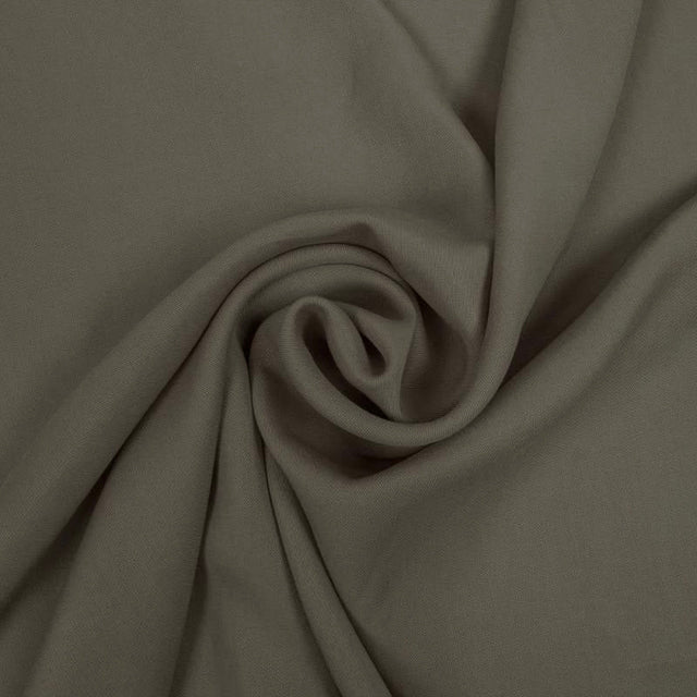 STÅLGRÅ TENCEL™ TWILL – BLØD, ÅNDBAR & SMIDIG DRAPERING