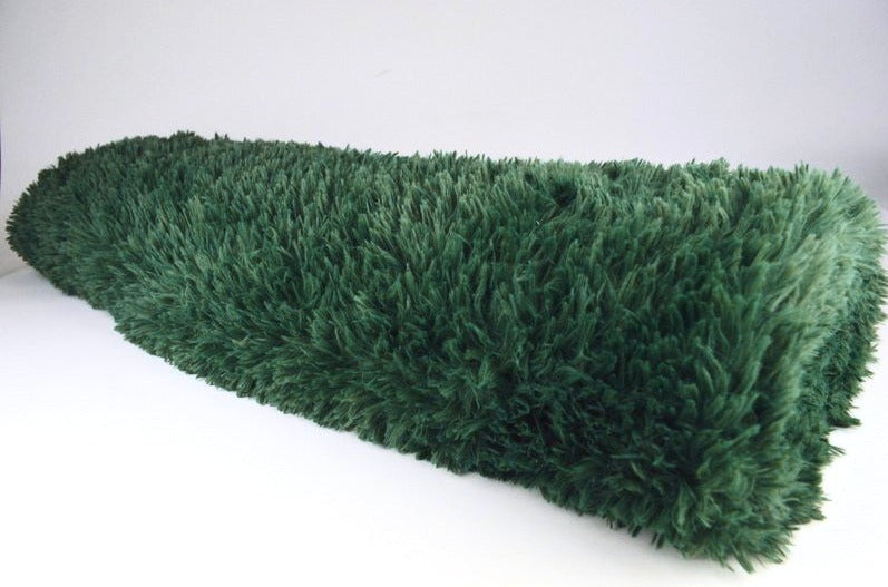 MØRKEGRØN LANGHÅRET PLYS – 30 MM LUV & ENVEJS STRÆK