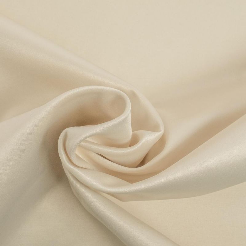 ECRU SELENA TUNG BRUDESATIN MED LET STRÆK