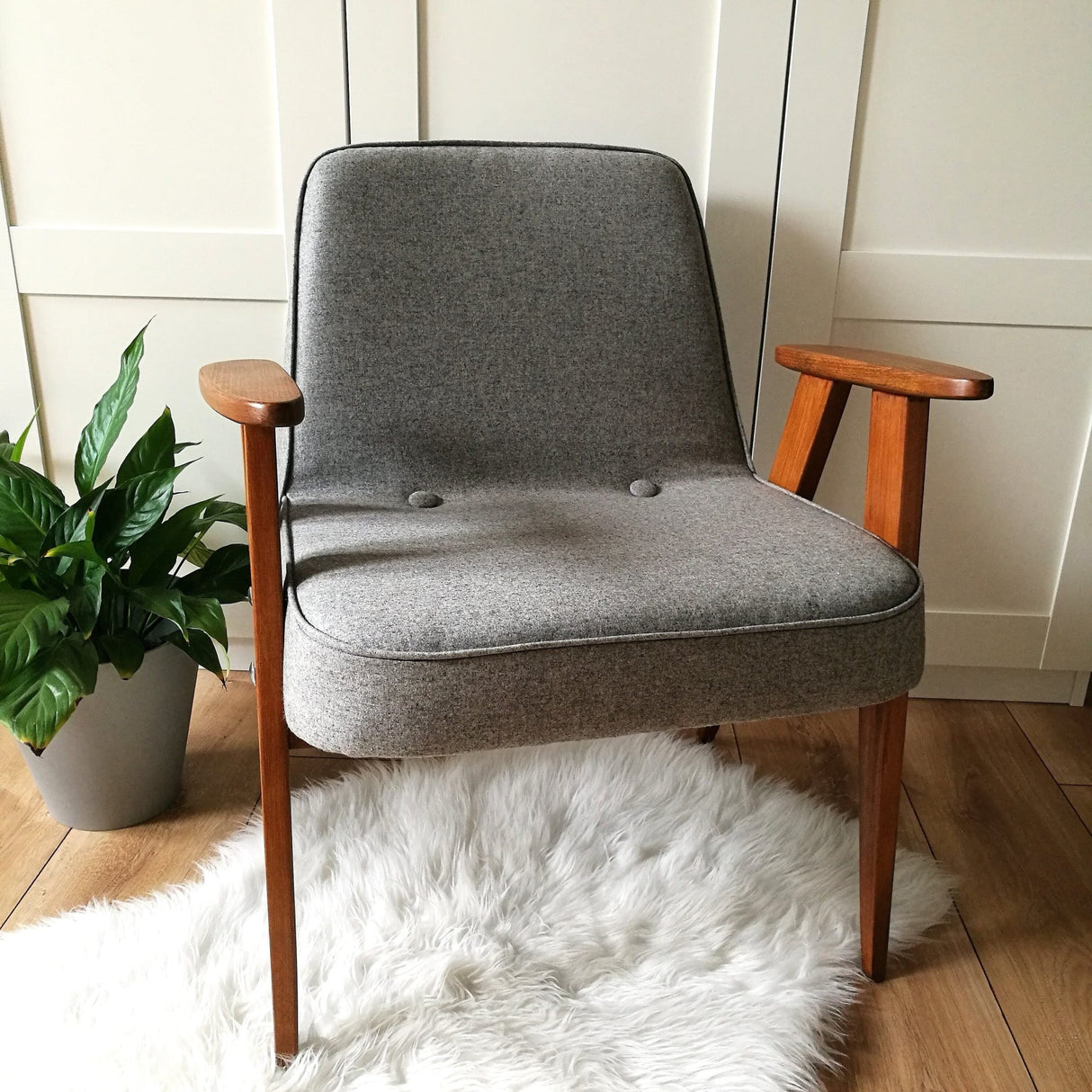 RØGGRÅ CLARK MØBELSTOF – ULD-BLEND OG MELERET LOOK