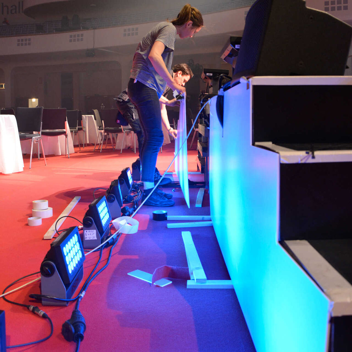 BRUN BRANDHÆMMENDE DEKO MOLTON – 300 CM, LET & MAT