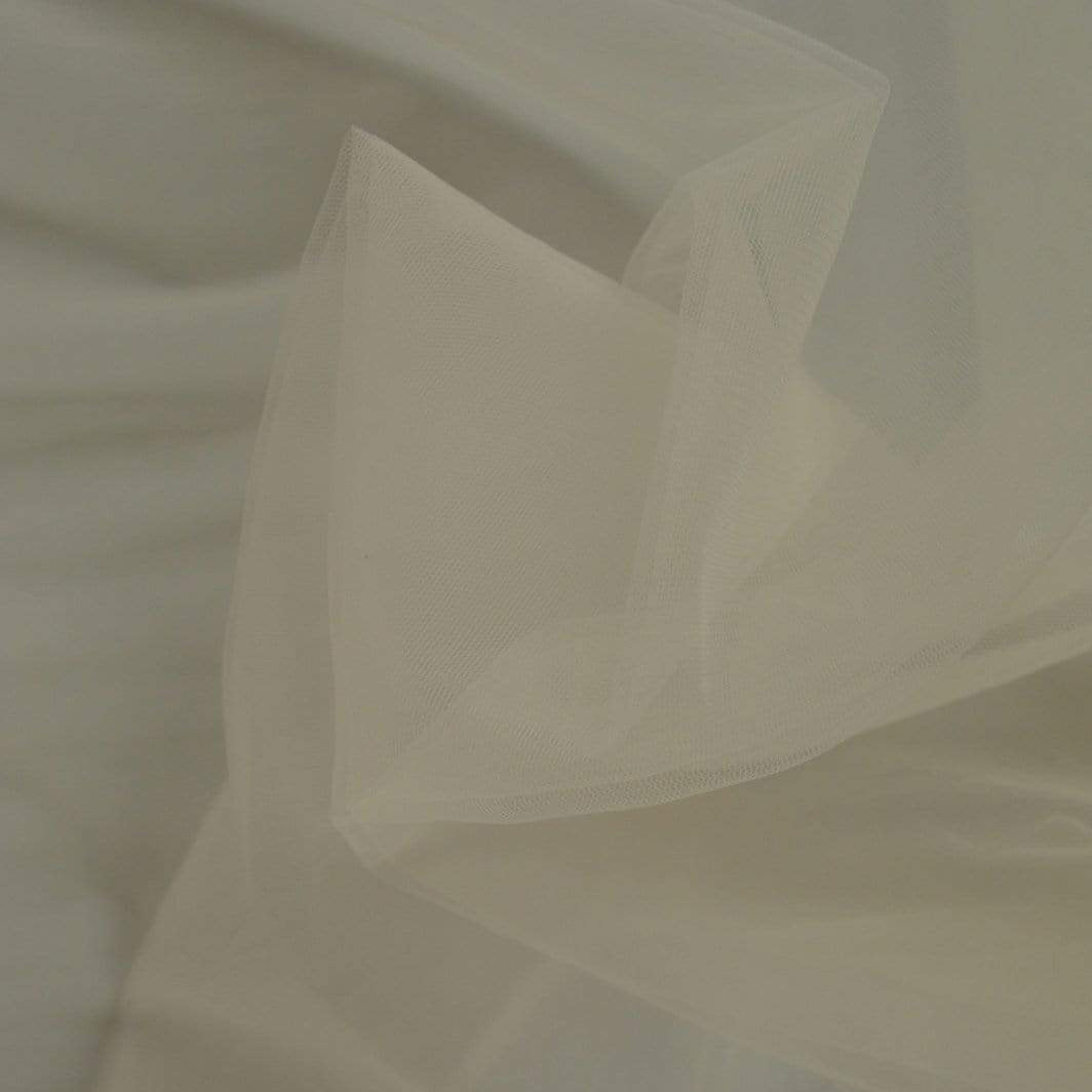 CHAMPAGNEFARVET BLØD TYL