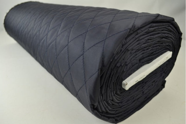 NAVY QUILT STOF MED VATTERET BAGSIDE