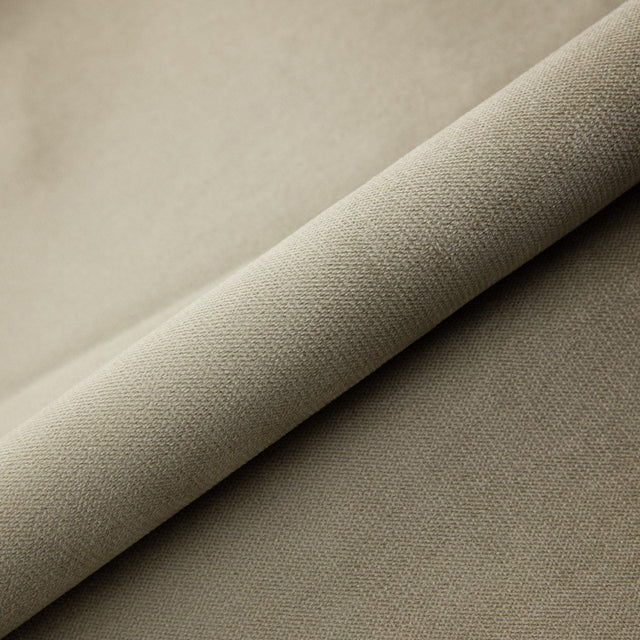 LYS TAUPEBEIGE JAGUAR MØBELSTOF – PETPROOF & ØKO-TEX
