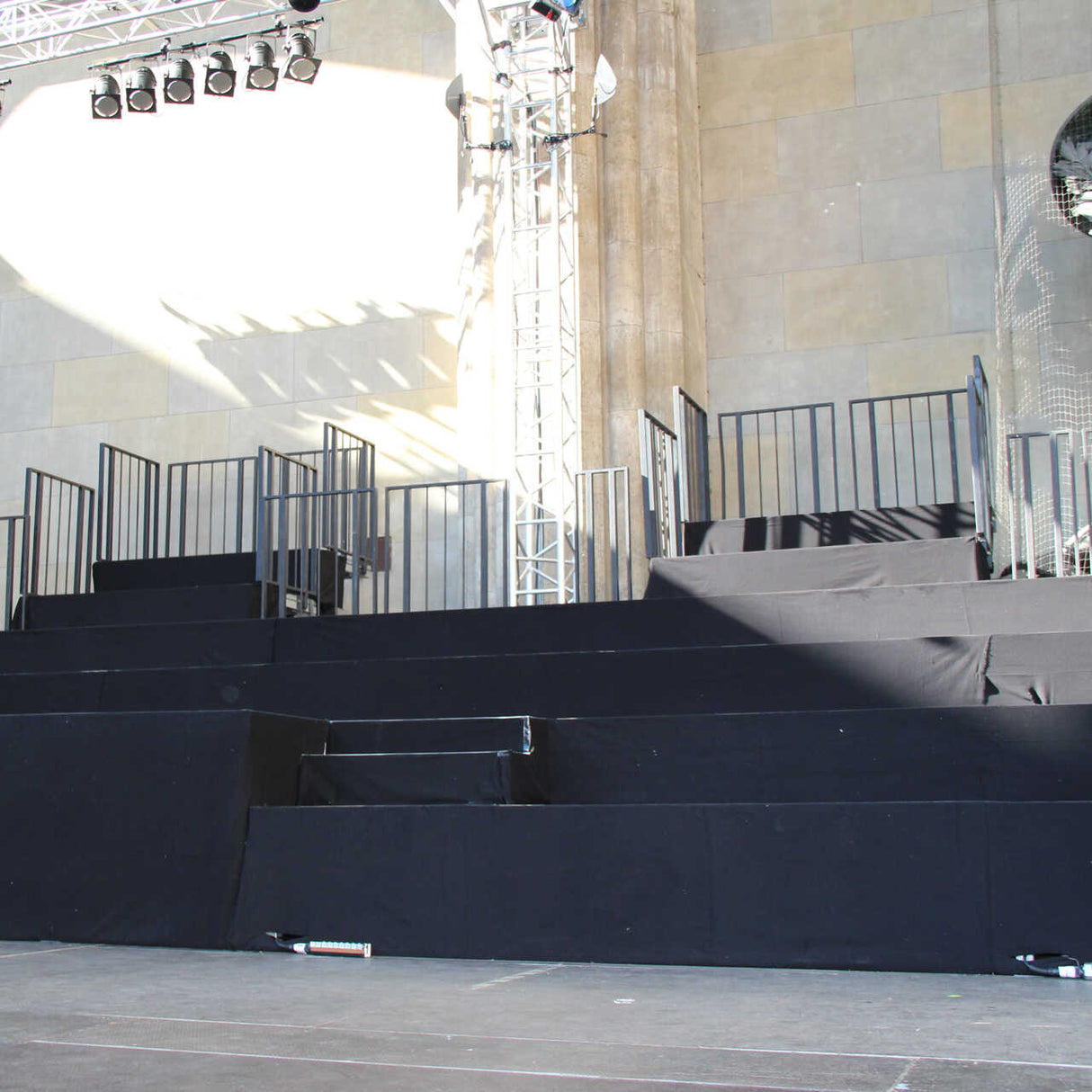 GREEN SCREEN BRANDHÆMMENDE SCENE MOLTON – 300 CM, 300 g/m² & MAT, LYS-/LYDABSORBERENDE