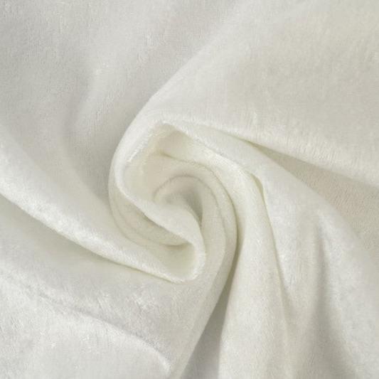 VIT NERVÖS VELOUR – STICKAD, TÖJLIG & GLANSIG HÖST