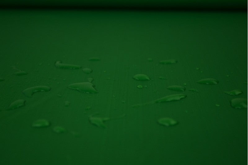 GRÅ LET VANDTÆT POLYESTER – SLIDSTÆRK & HURTIGTTØRRENDE