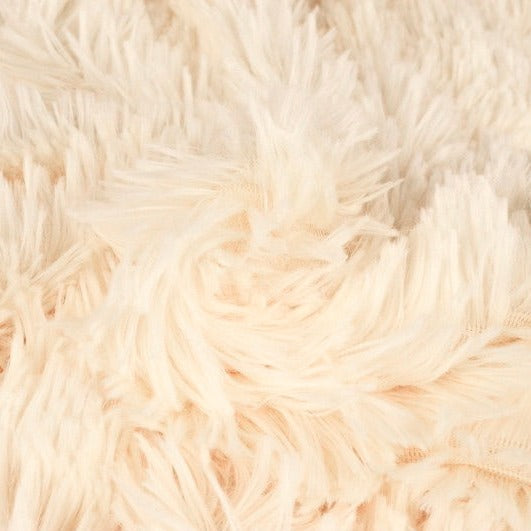 CHAMPAGNEFARVET LANGHÅRET PLYS – 30 MM LUV & ENVEJS STRÆK