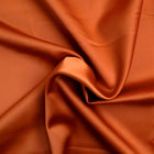 TERRACOTTA MAT SATIN MED STRÆK