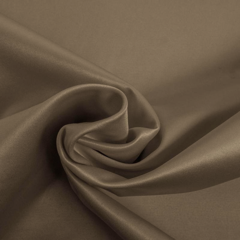 STØVET TAUPE SELENA TUNG BRUDESATIN MED LET STRÆK