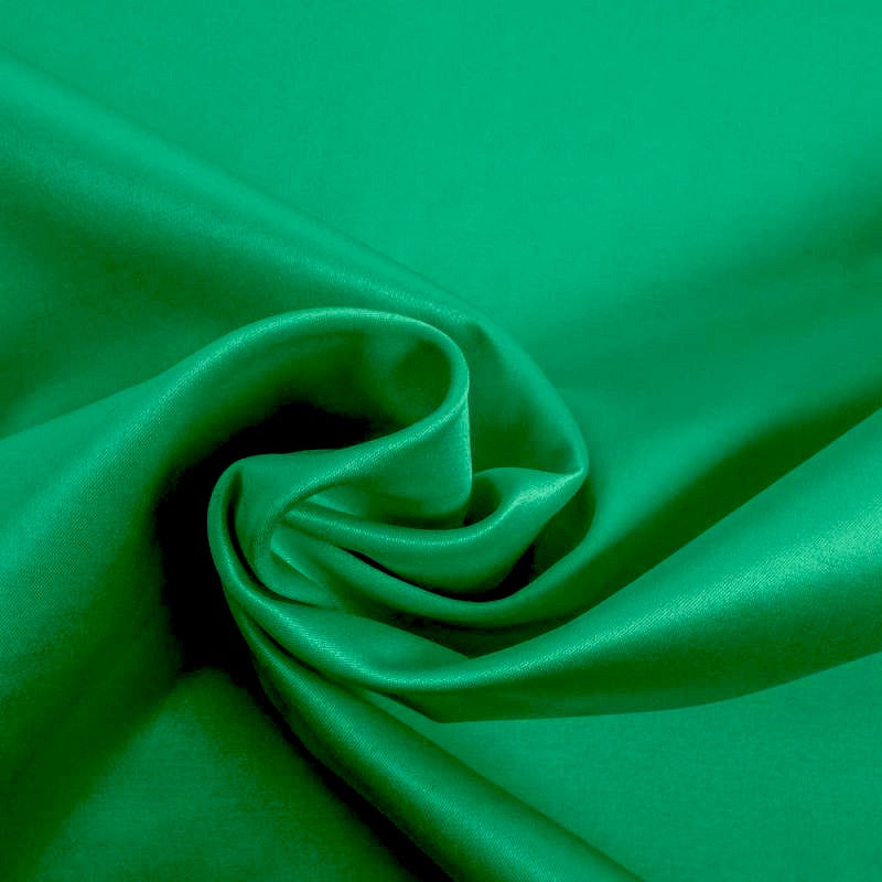 GRØNBLÅ SELENA TUNG BRUDESATIN MED LET STRÆK