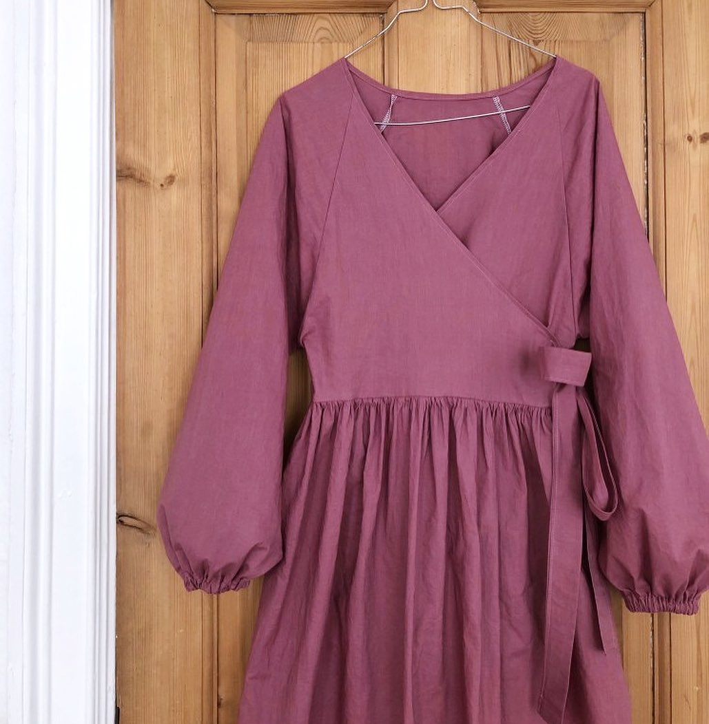 VINTAGE BEIGE BOMULDSPOPLIN