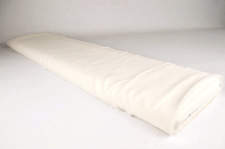 RÅHVID CHIFFON – LET, GENNEMSIGTIG & MED FLOT FALD