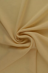 BEIGE CHIFFON – LET, GENNEMSIGTIG & MED FLOT FALD
