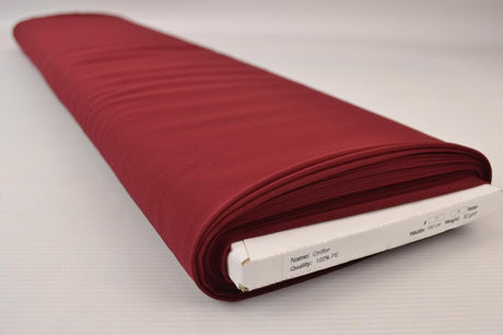 BORDEAUX CHIFFON – LET, GENNEMSIGTIG & MED FLOT FALD