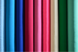 LAKSEFARVET CHIFFON – LET, GENNEMSIGTIG & MED FLOT FALD