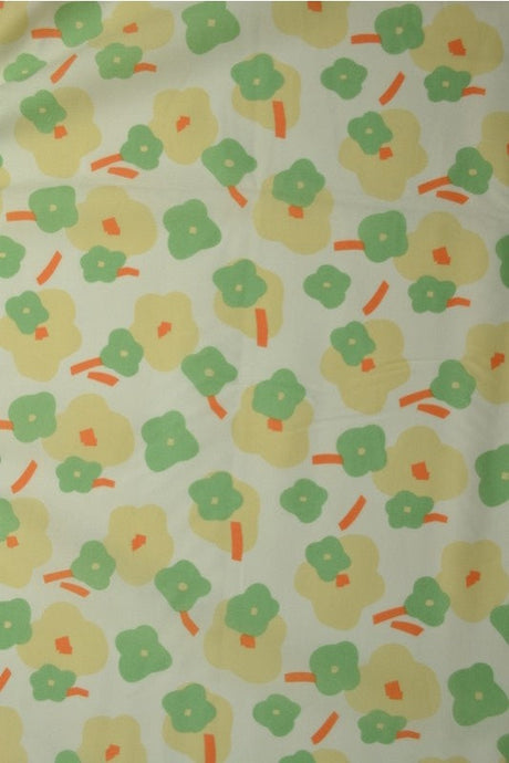 CREME BOMULDSPOPLIN MED GRØNTSAGS- OG BLOMSTERPRINT
