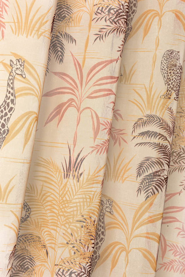 Gardinvoile med safari-motiv — terrakotta & sand, stofprøve
