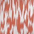Jacquard-gardinstof med etnisk penselmønster — koralrød, stofprøve