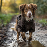 RØD UV BEHANDLET VANDTÆT STOF TIL BEKLÆDNING