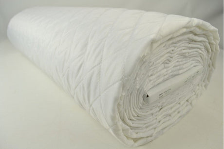 HVID QUILT STOF MED VATTERET BAGSIDE