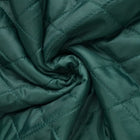 MØRKEGRØN QUILT STOF MED VATTERET BAGSIDE