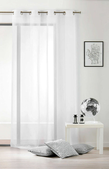 BRANDHÆMMENDE SEMI-TRANSPARENT VOILE TIL GARDINER (420 CM) - HVID