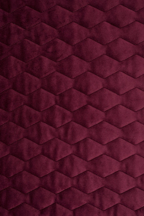 DYB BORDEAUXRØD MAGIC VELVET 3D – QUILTET VELOUR MED ZIGZAGMØNSTER
