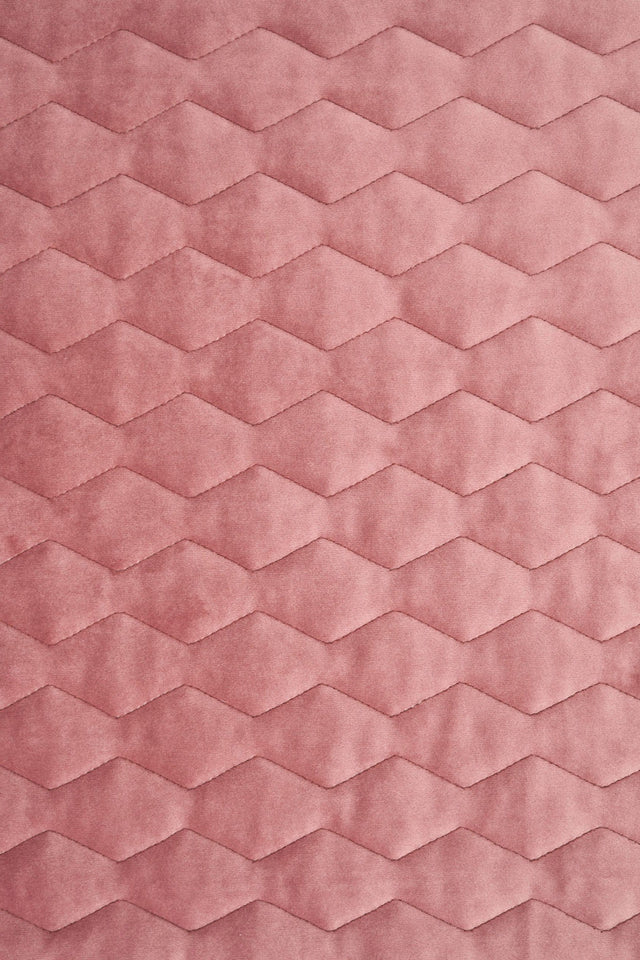 STØVET GAMMELROSA MAGIC VELVET 3D – QUILTET VELOUR MED ZIGZAGMØNSTER