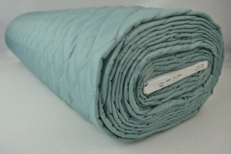 VINTAGE GRØN QUILT STOF MED VATTERET BAGSIDE