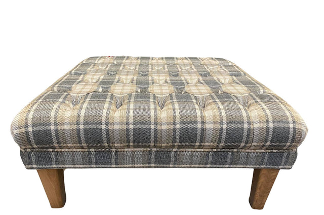 CHOKOLADEBRUN SKOTSKTERN TARTAN MØBELSTOF – SKOTSKTERNET & ØKO-TEX