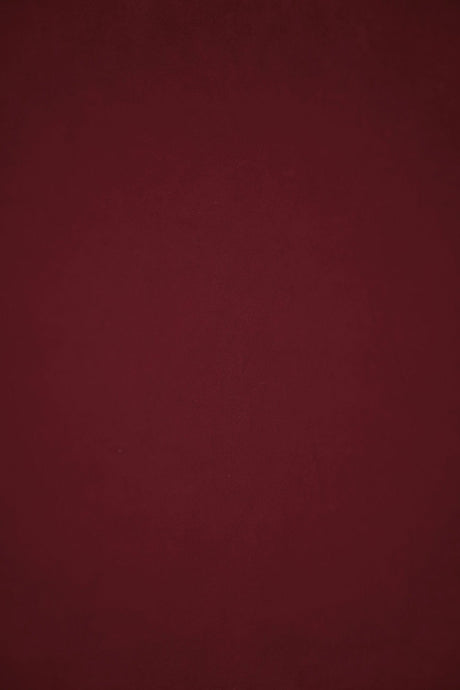 DYB BORDEAUXRØD SMART VELVET MØBELVELOUR – SLIDSTÆRK & PETPROOF