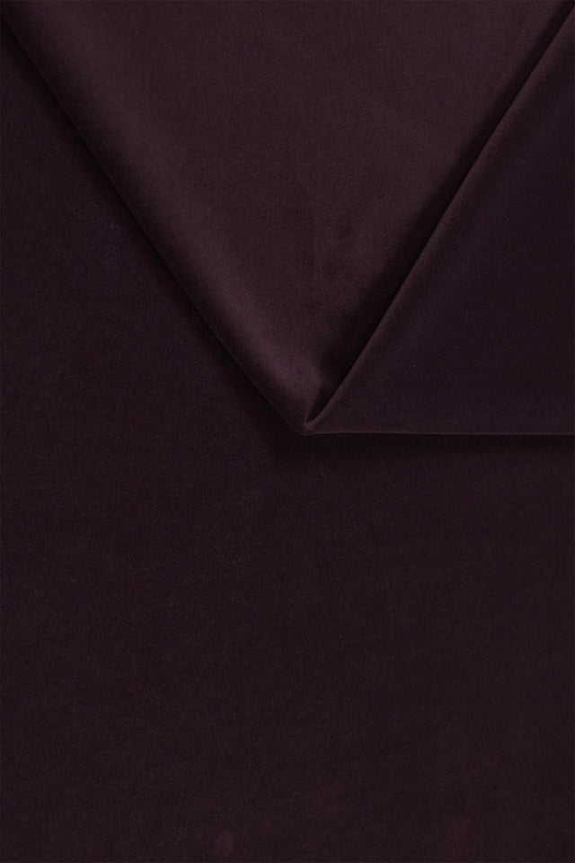MØRK BORDEAUX VENUS VELVET MØBELVELOUR – SLIDSTÆRK & PETPROOF