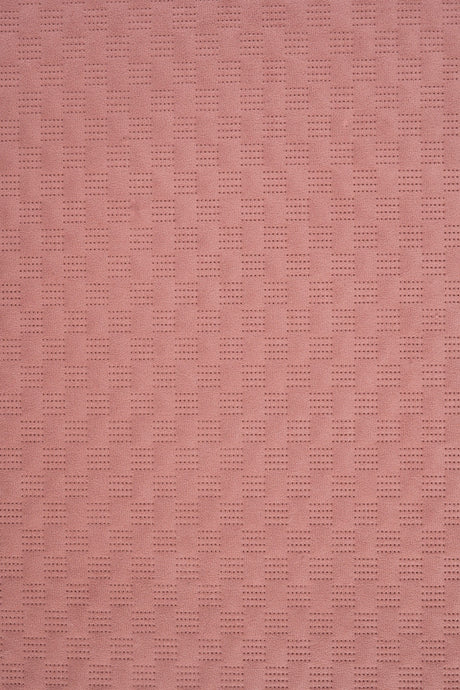 BLØD KORALROSA UTTARIO VELVET 3D – QUILTET VELOUR MED FINT BØLGEMØNSTER