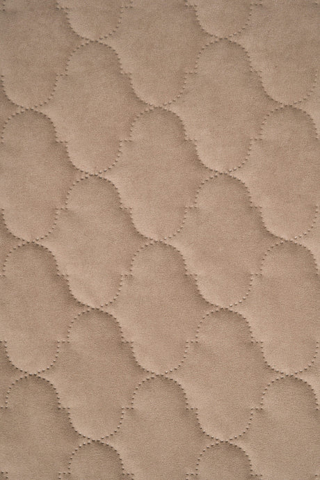 LUN KLITBEIGE UTTARIO VELVET 3D – QUILTET VELOUR MED BOBLEMØNSTER