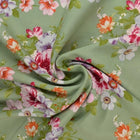 VISKOSE STOF MED ROMANTISK BLOMSTERPRINT