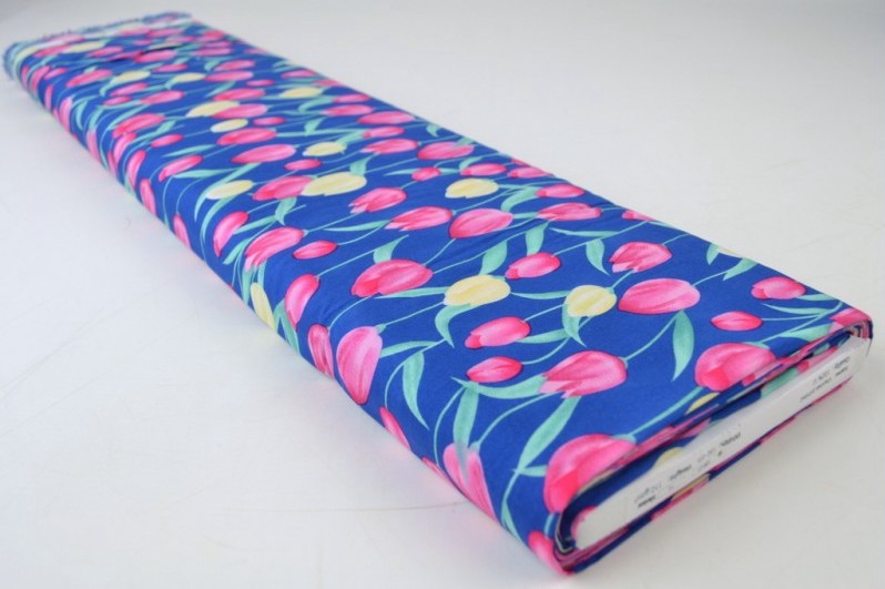 BLÅT VISKOSE STOF MED TULIPAN PRINT – LET FALD & ELEGANT MAT GLANS