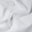 Nærbillede af vævningen i hvid — semi-transparent voile i linnedlook